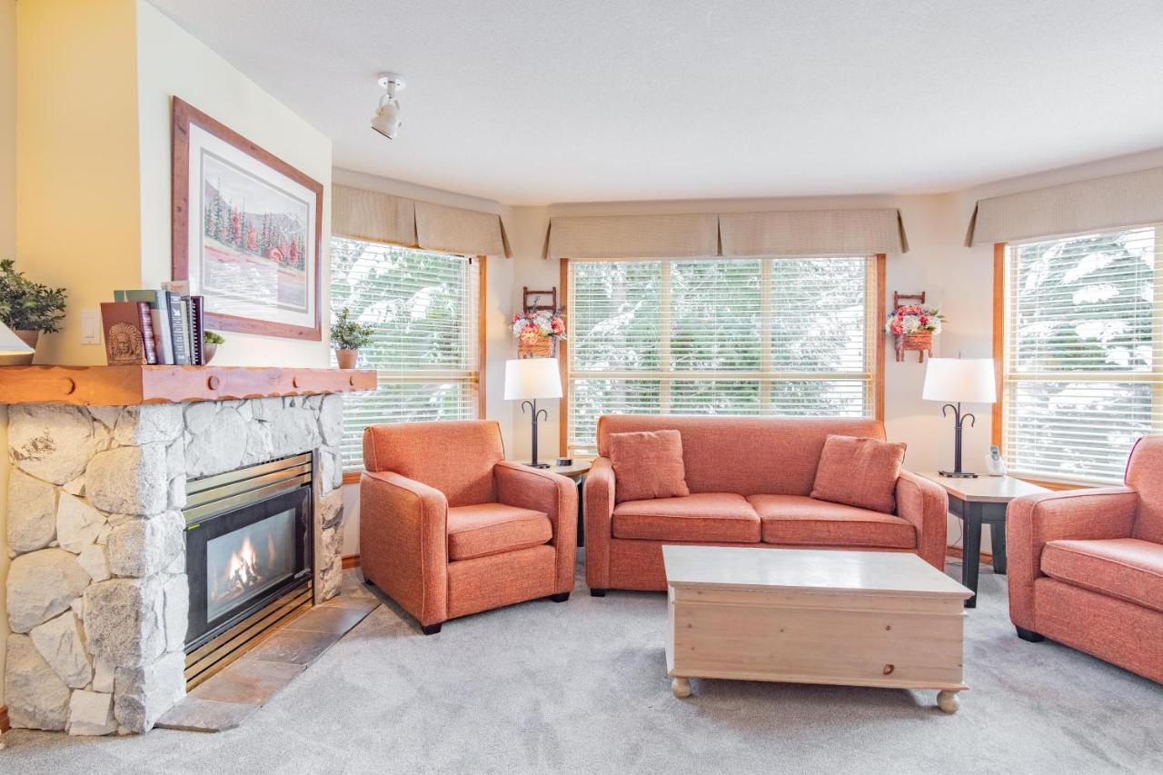 The Best Ski In Ski Out Two Bedroom Condo At Aspens Whistler Exterior photo