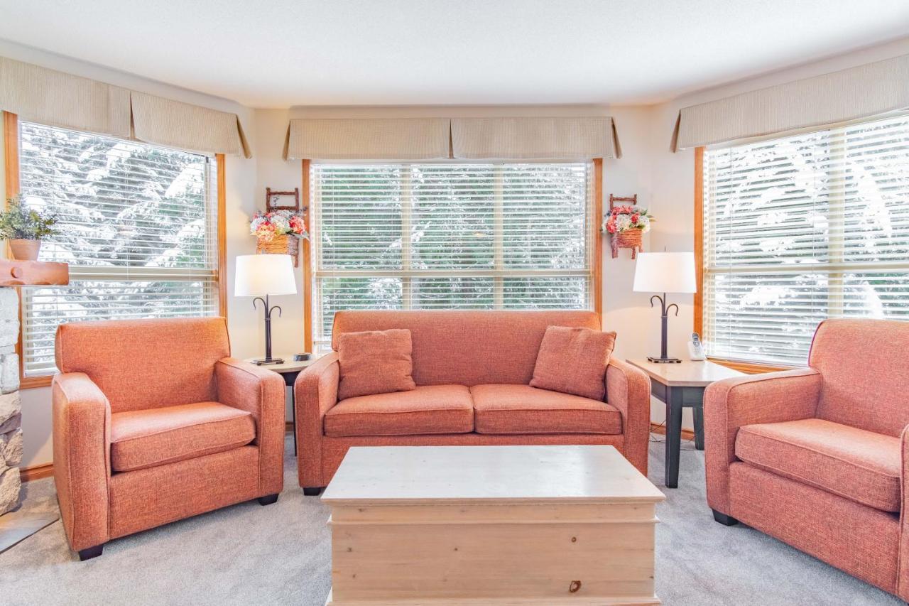 The Best Ski In Ski Out Two Bedroom Condo At Aspens Whistler Exterior photo