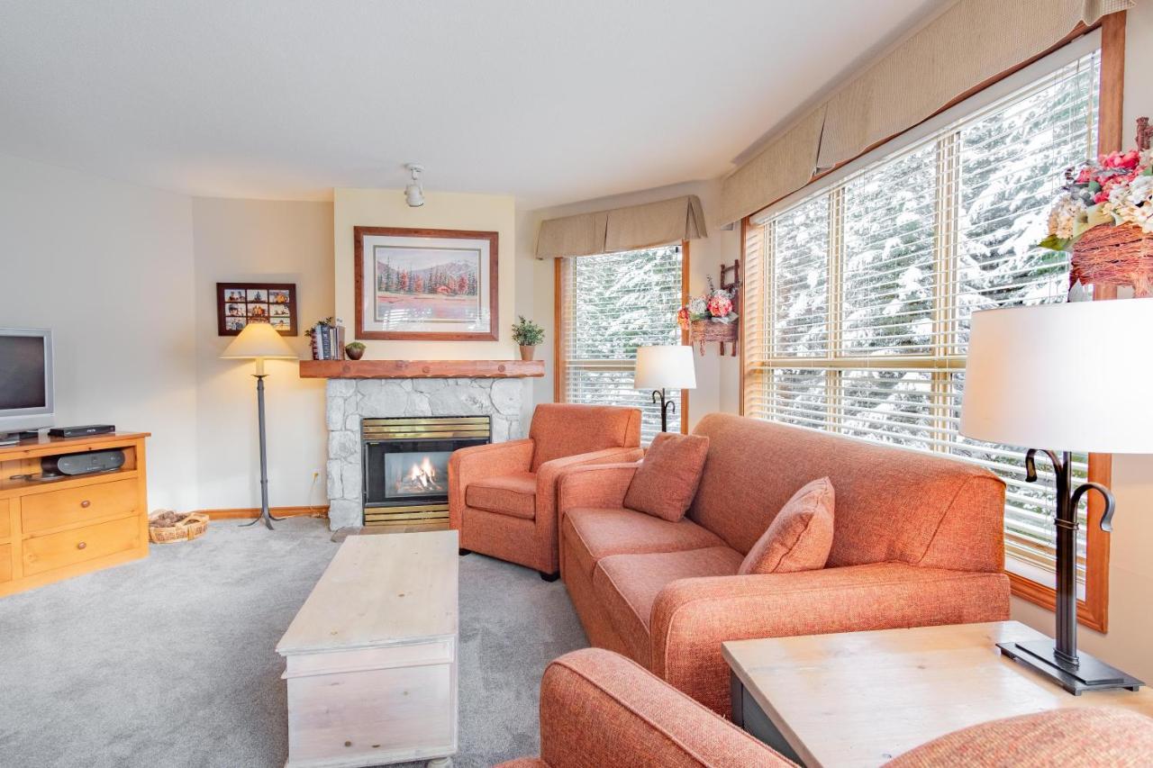 The Best Ski In Ski Out Two Bedroom Condo At Aspens Whistler Exterior photo