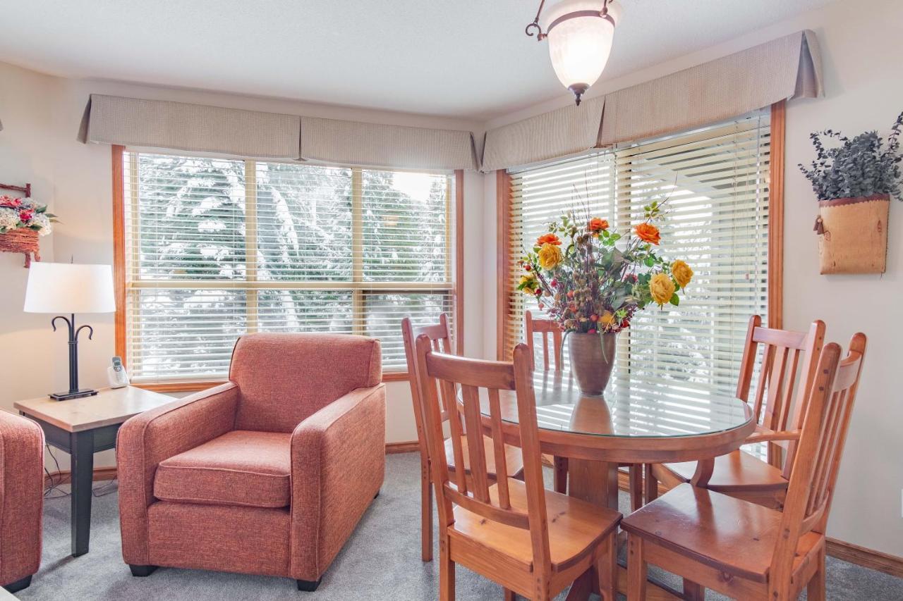 The Best Ski In Ski Out Two Bedroom Condo At Aspens Whistler Exterior photo